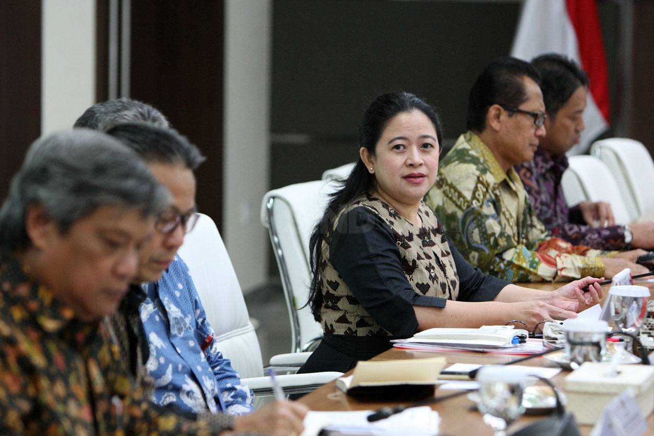 Menko Puan Terima Kunjungan...