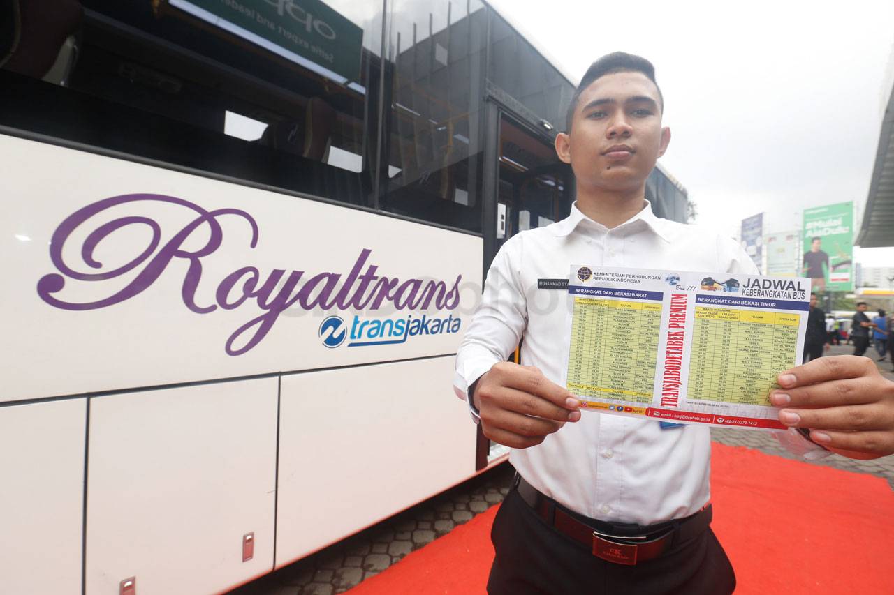Melihat Kenyamanan Bus...