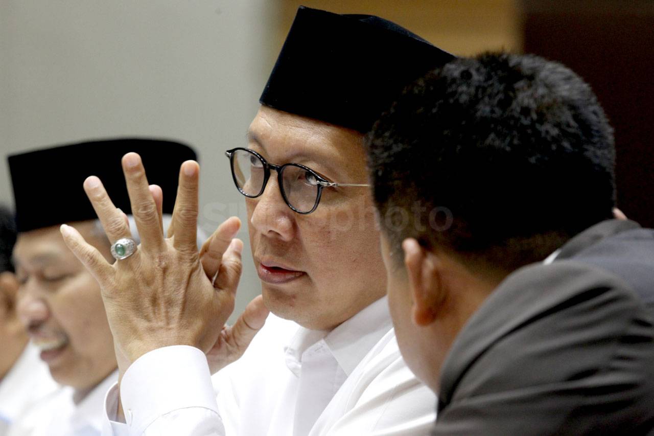 Pemerintah dan DPR Tetapkan...