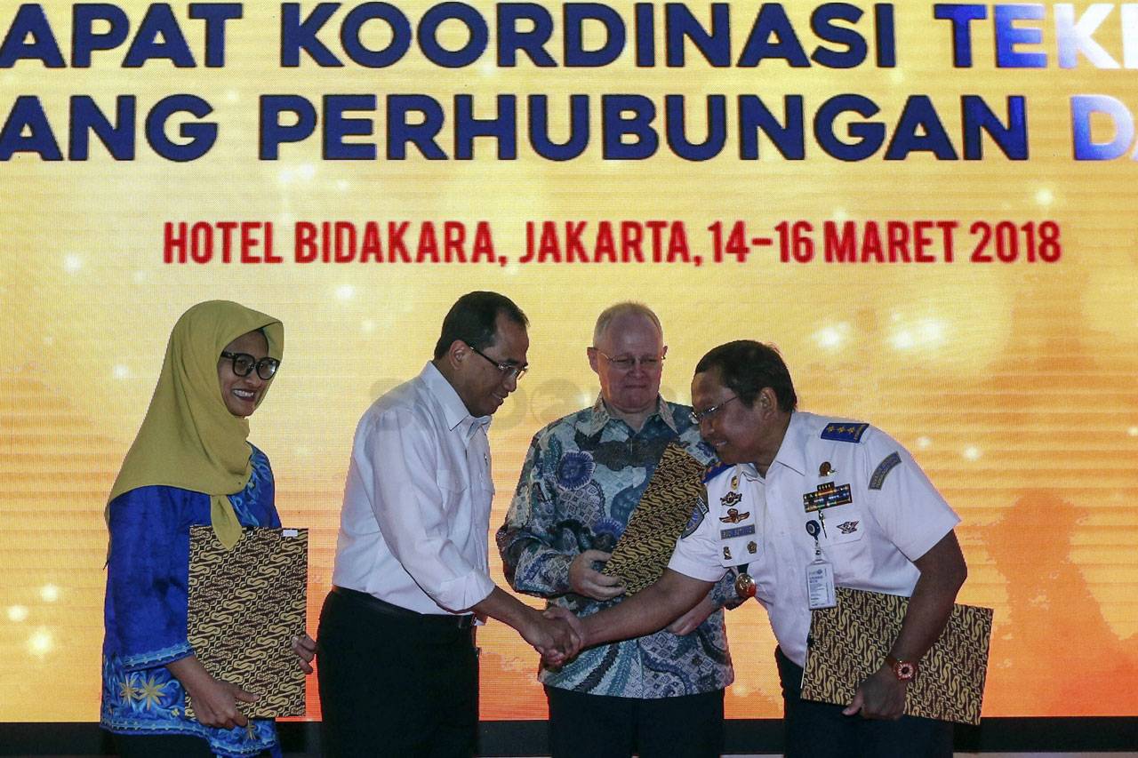 Kemenhub dan XL Jalin...