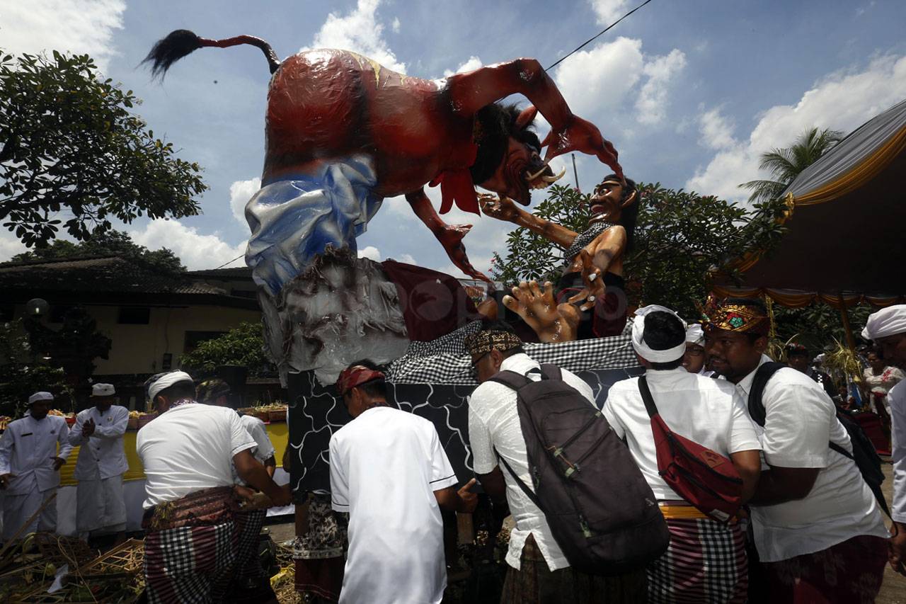 Sambut Nyepi Umat Hindu...