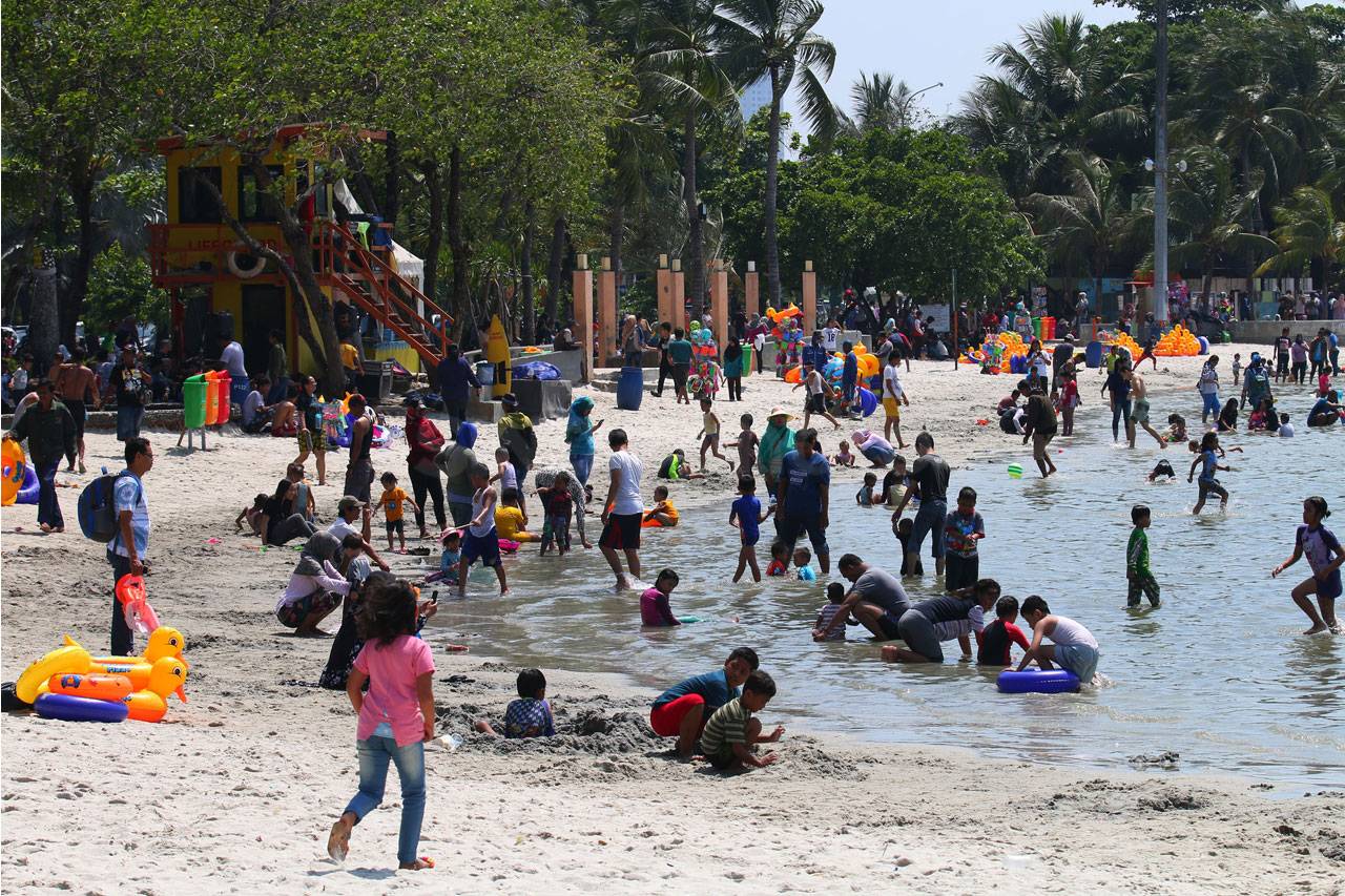 Liburan Nyepi di Pantai...