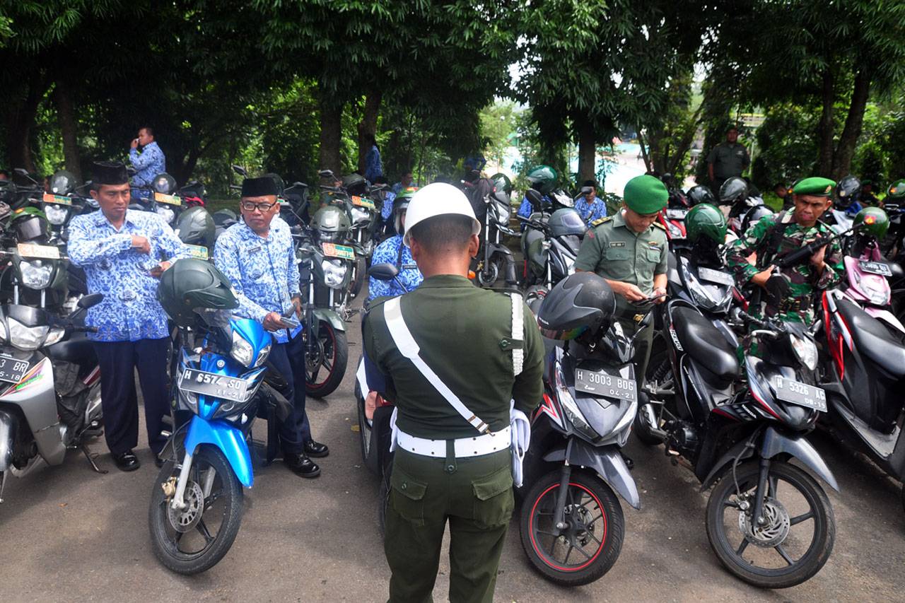Sosialisasi Tertib Lalu...