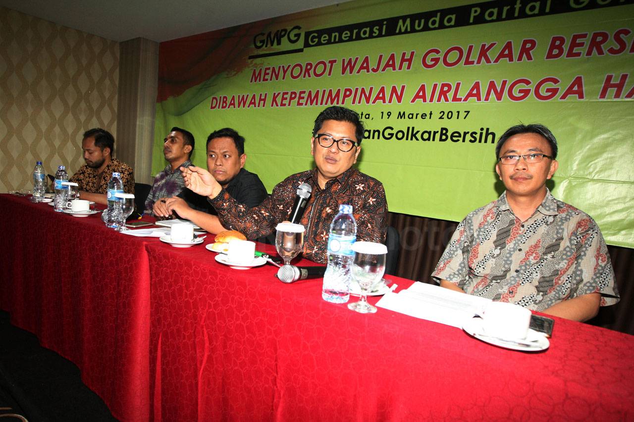 Menyorot Wajah Golkar...