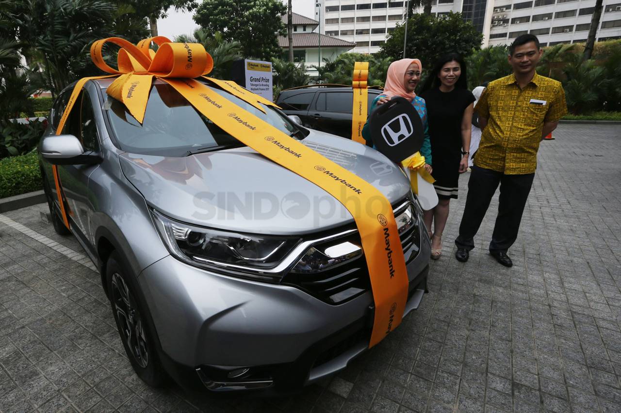 Penyerahan Hadiah Utama...
