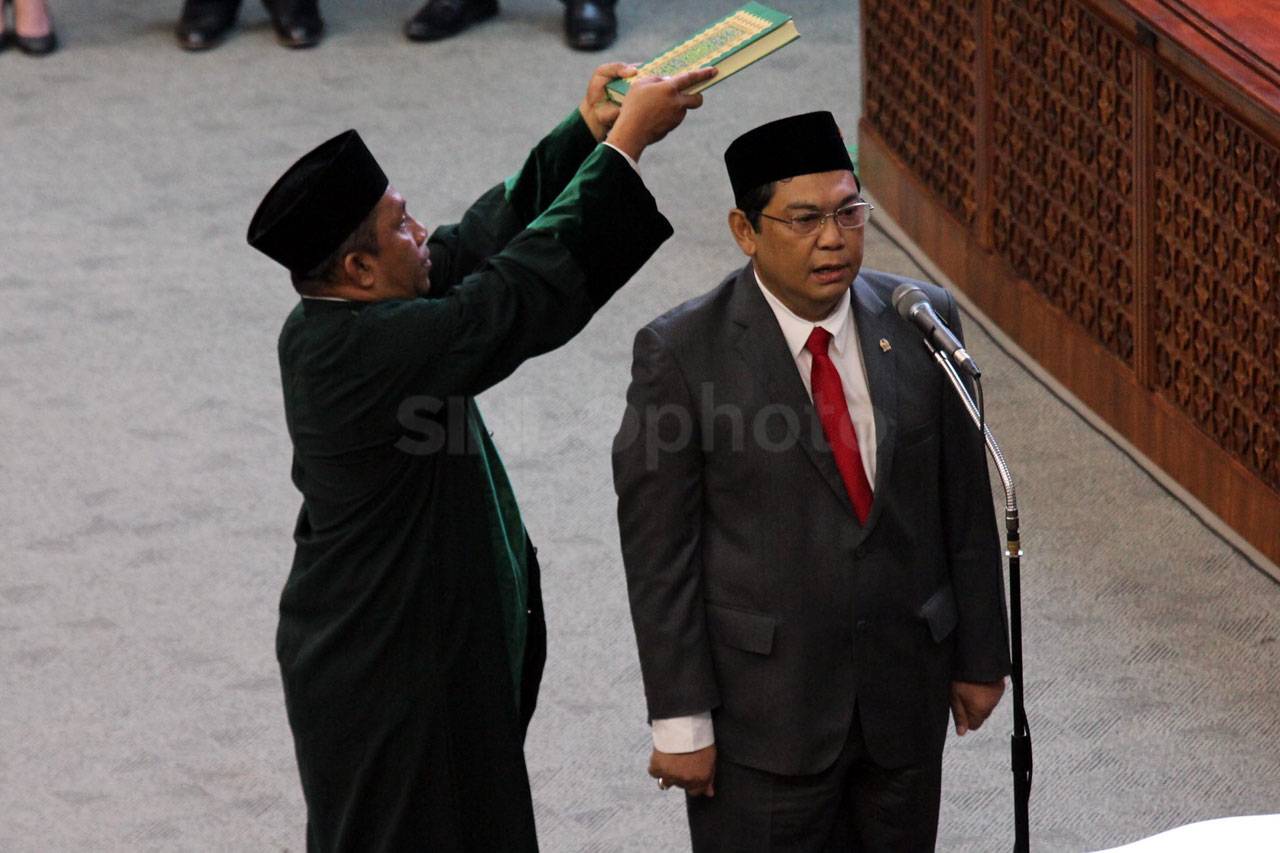Utut Resmi Menjabat...