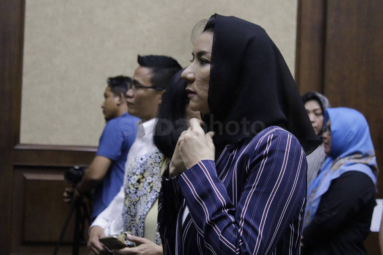 Rita Widyasari dan Khairudin...