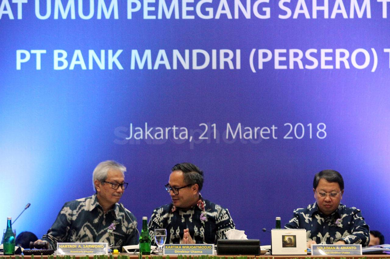 Bank Mandiri Bagikan...