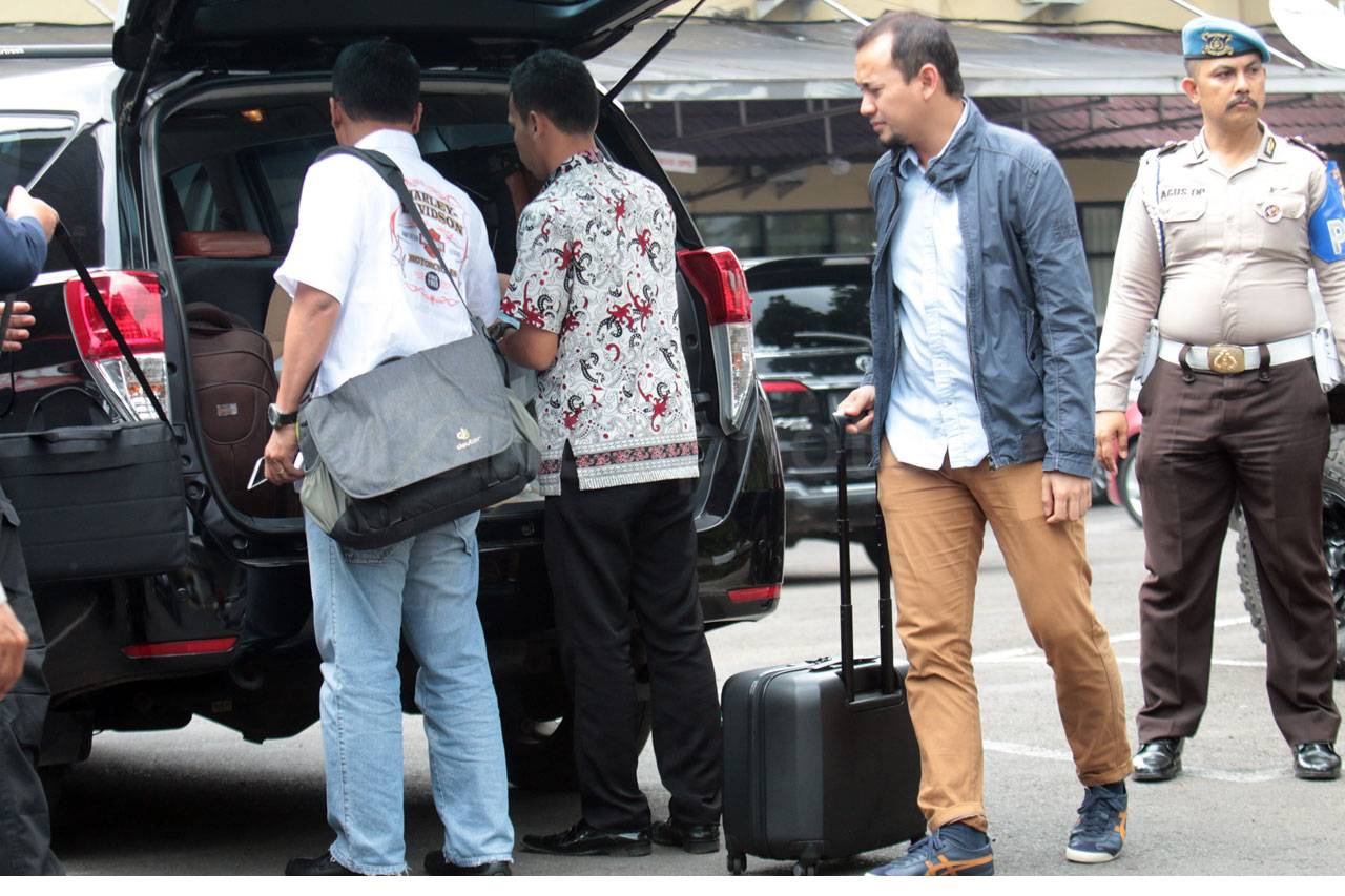 KPK Periksa Wali Kota...