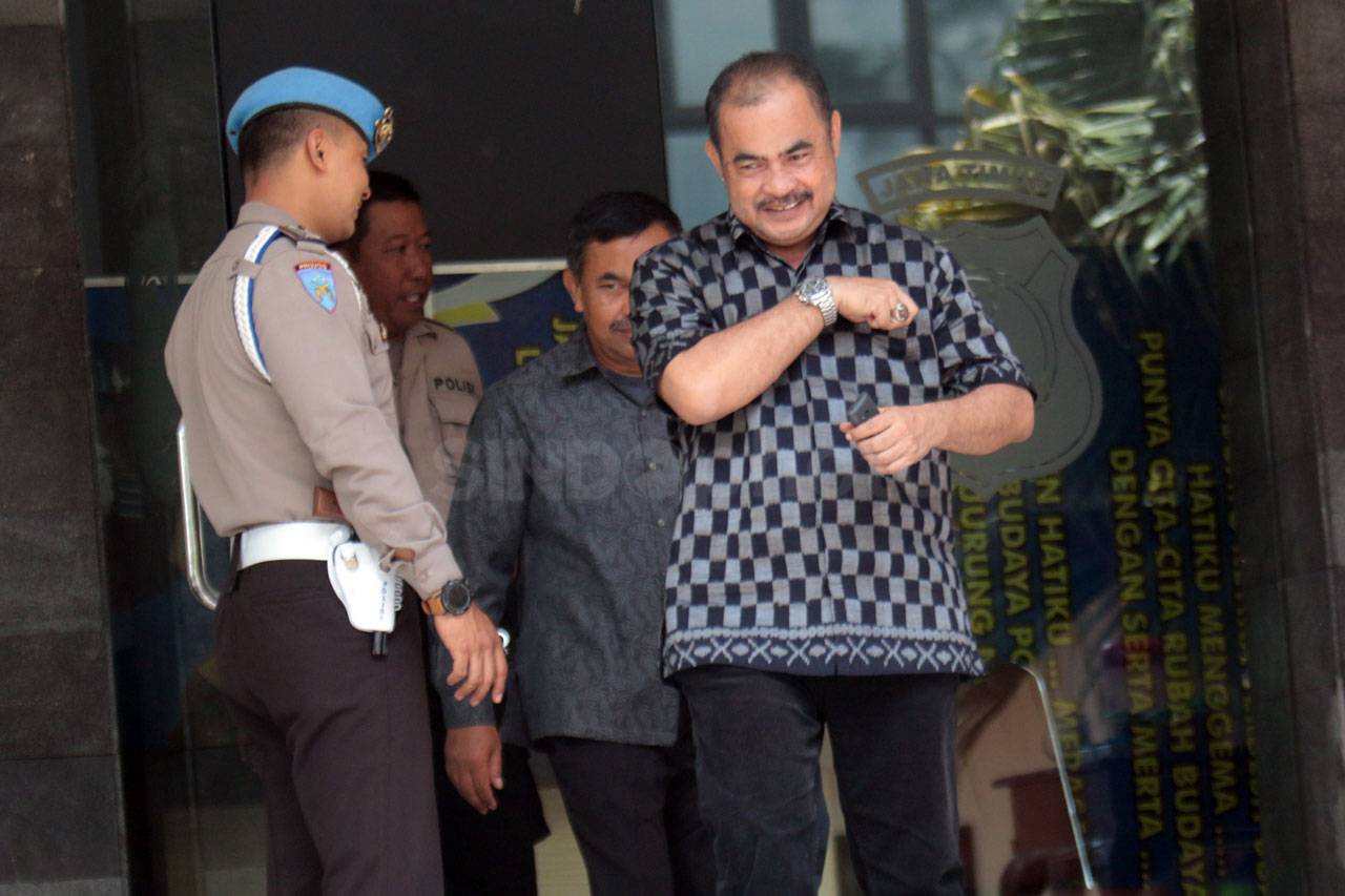 KPK Lanjutkan Pemeriksaan...