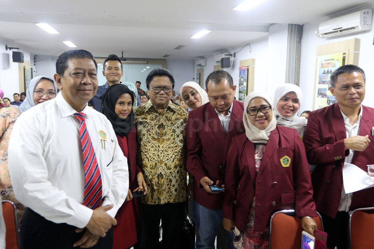 Pentingnya Komunikasi...
