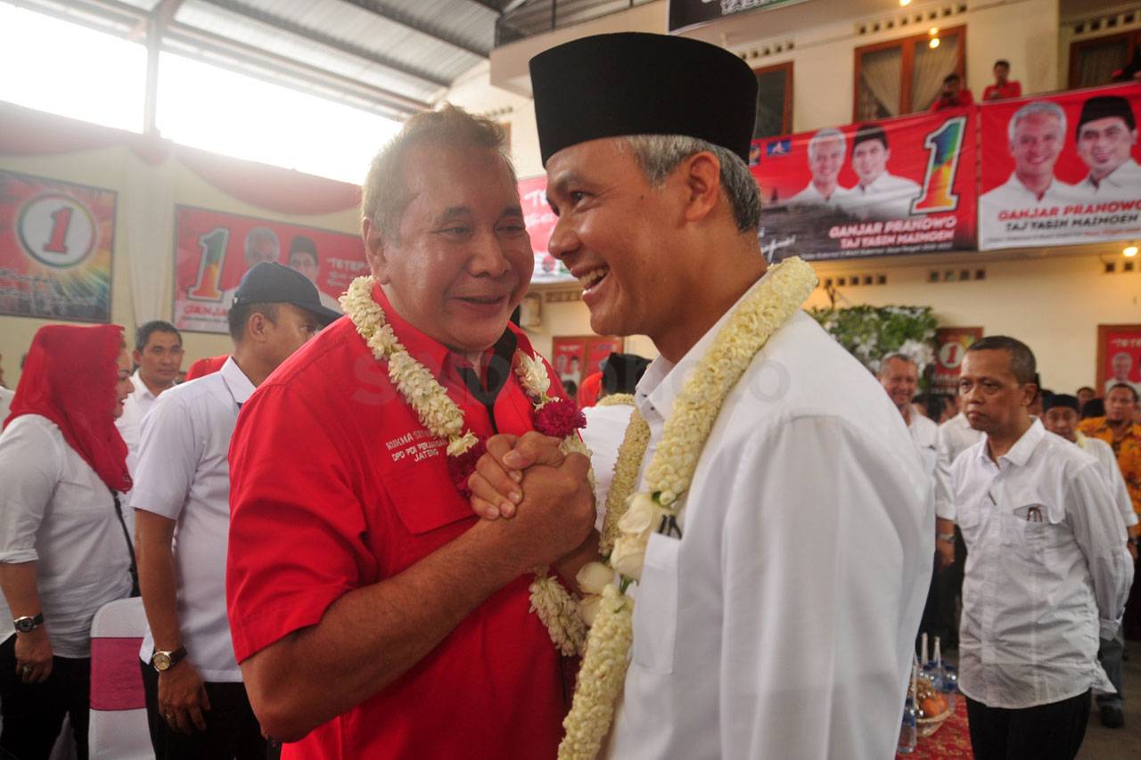 Ganjar-Yasin Hadiri...