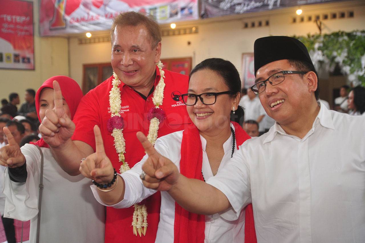 Ganjar-Yasin Hadiri...