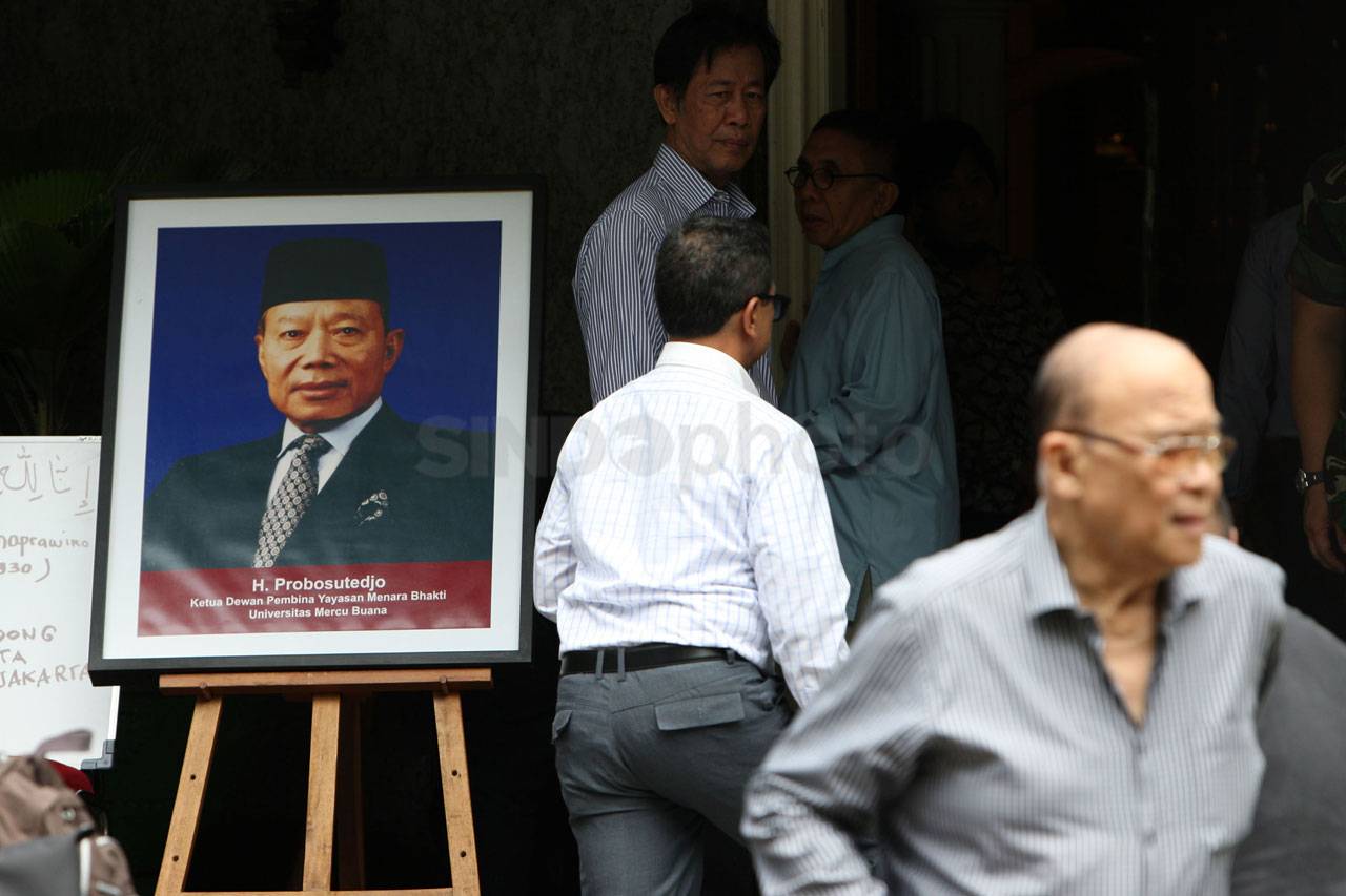 Wapres Jusuf Kalla Melayat...