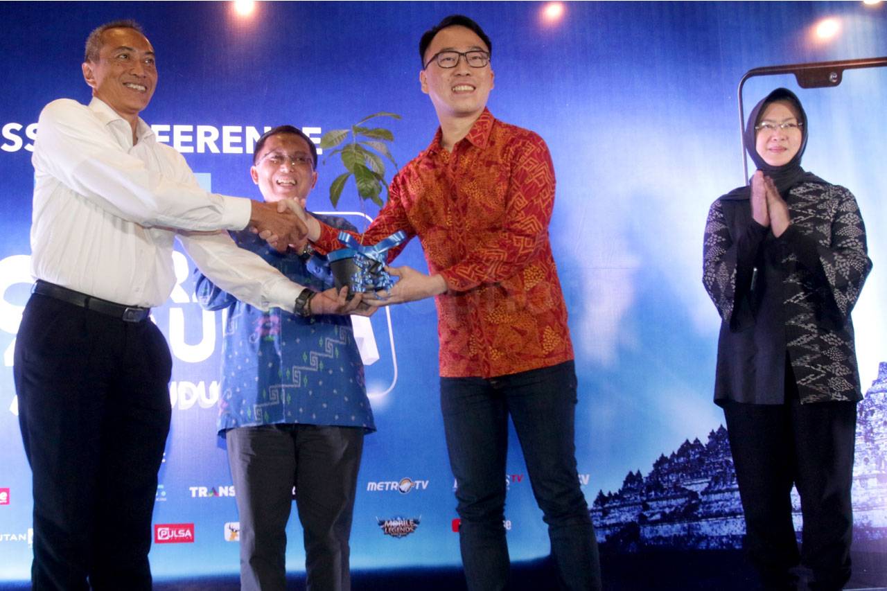Peluncuran Vivo V9 Akan...