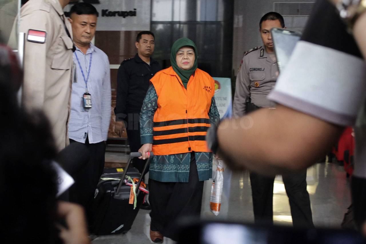 KPK Tahan Mochammad...