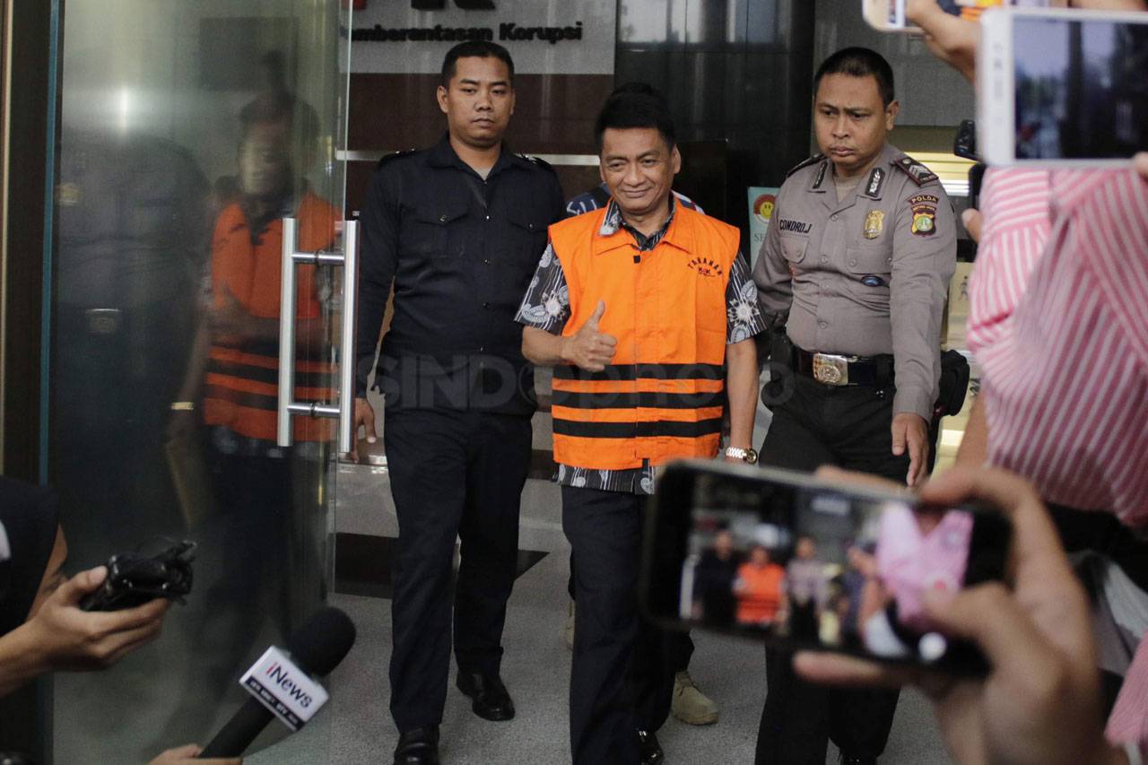 KPK Tahan Mochammad...