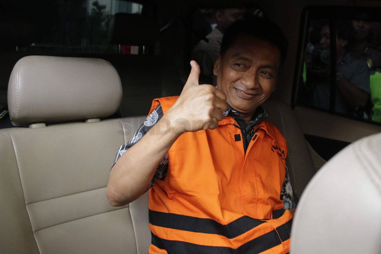KPK Tahan Mochammad...