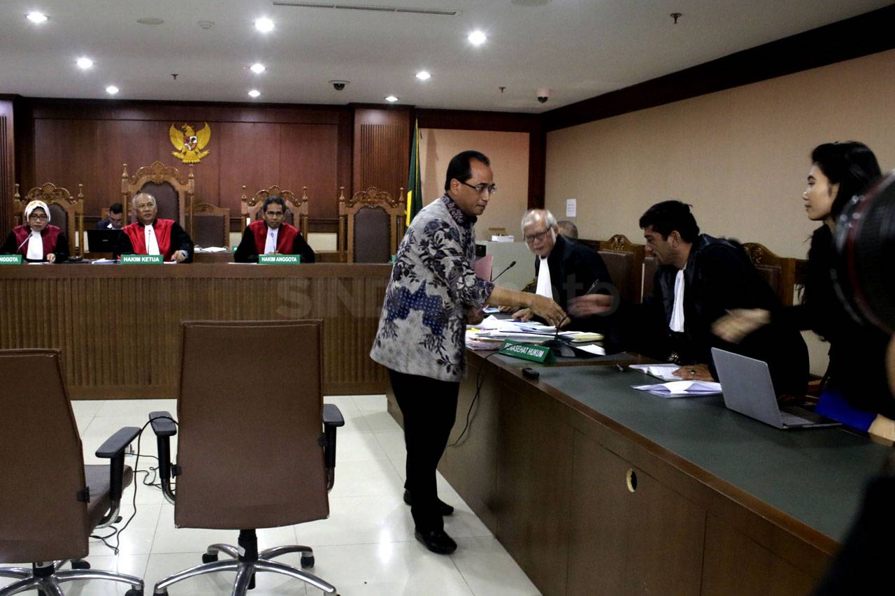 Menhub Jadi Saksi Sidang...