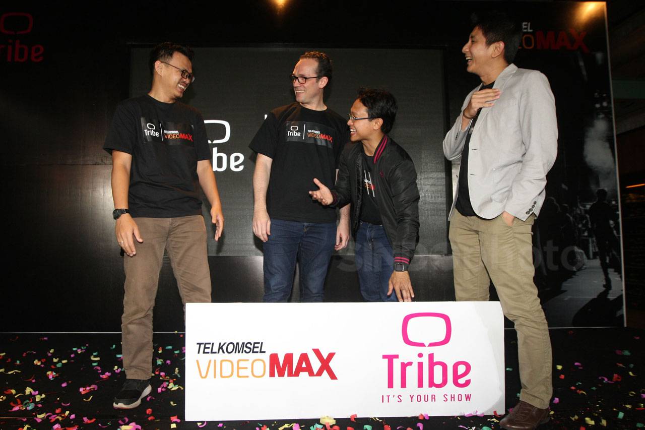 Telkomsel dan Tribe...
