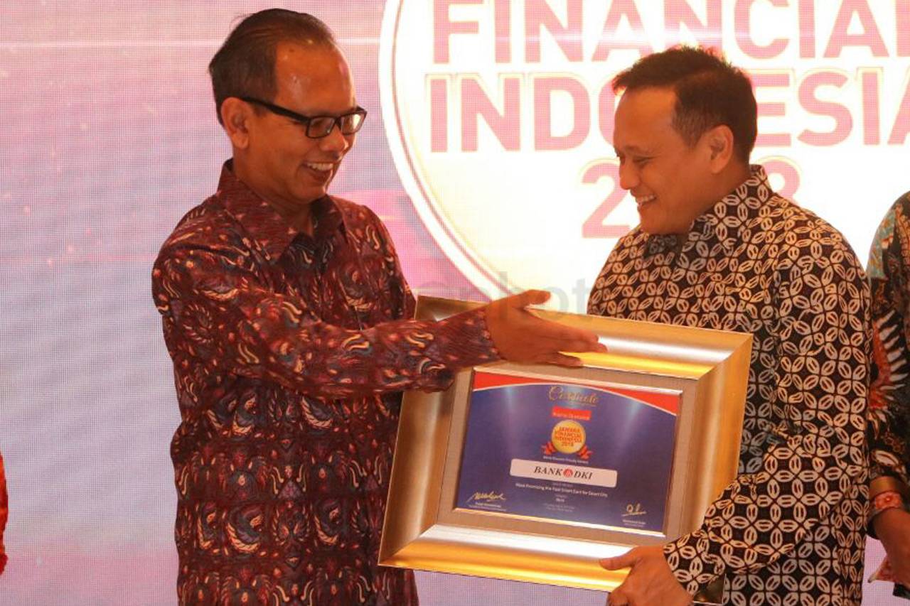 JakCard Bank DKI Raih...