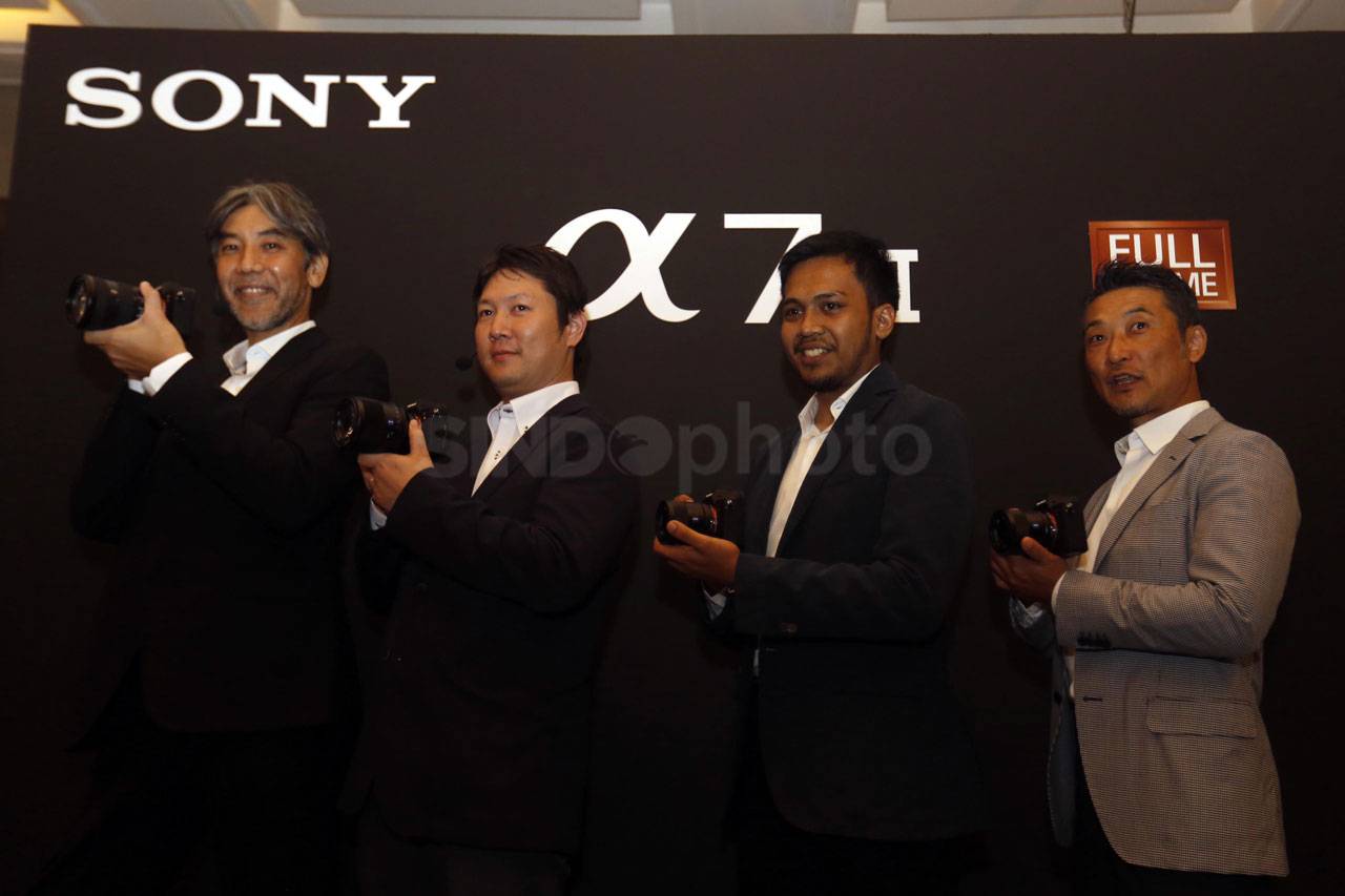 Sony Luncurkan Mirrorless...