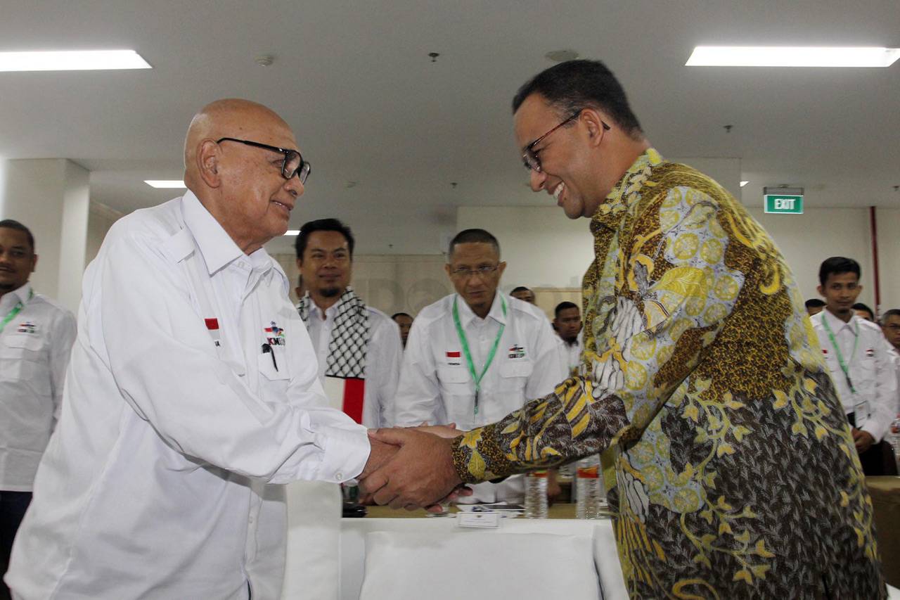 Anies Baswedan Buka...