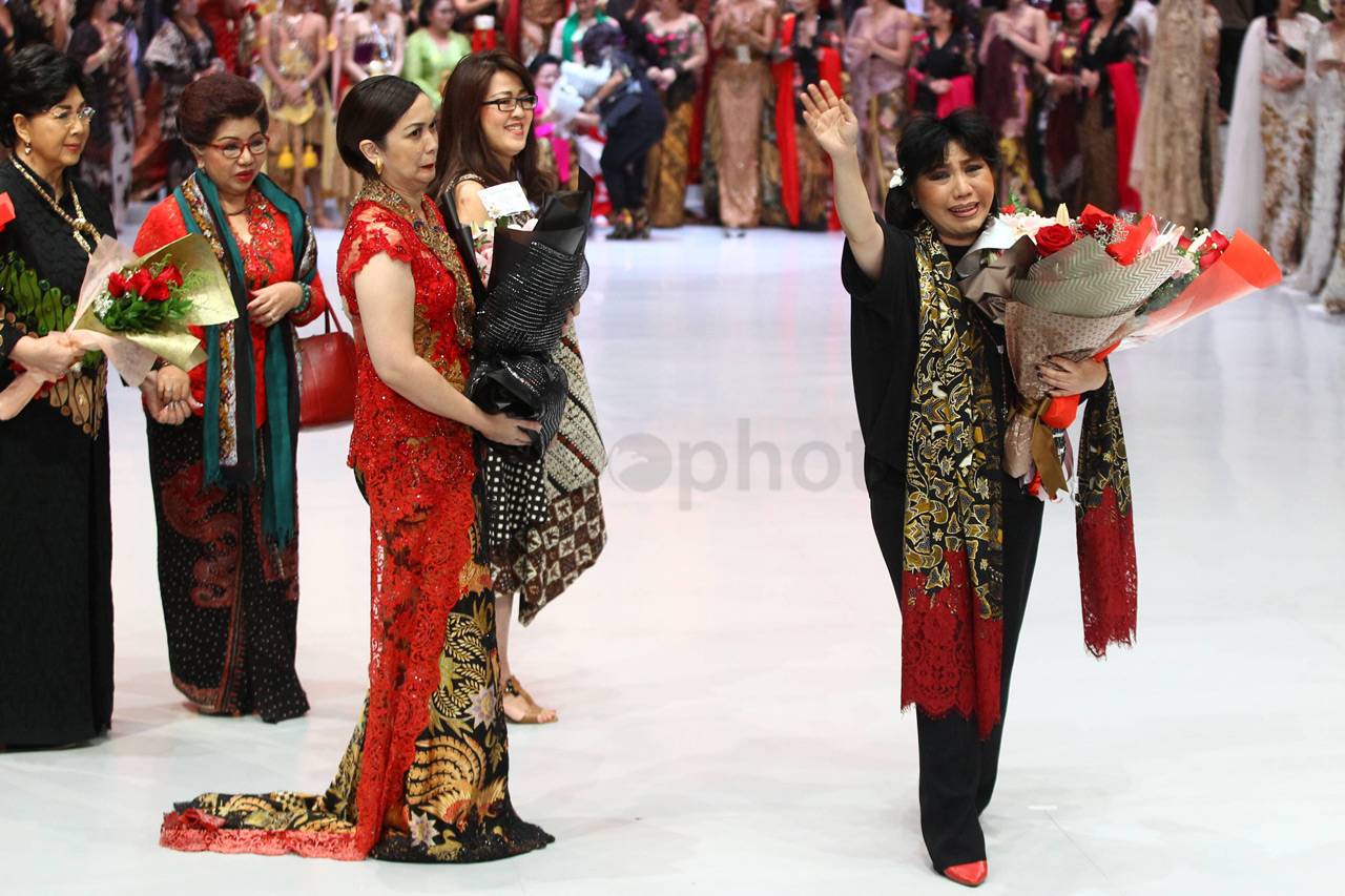 Menteri Susi Pudjiastuti...