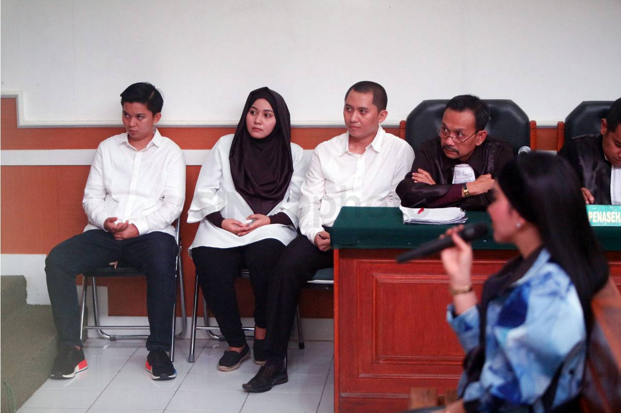 Syahrini Jadi Saksi...