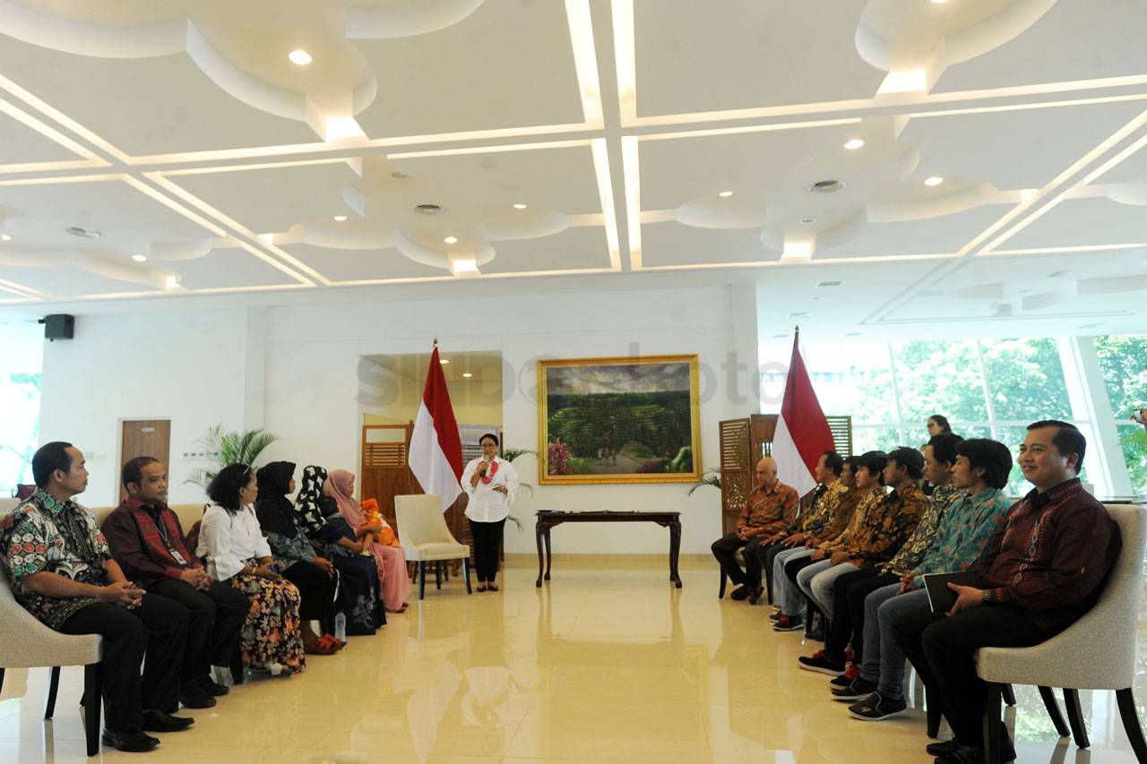 Tangis Haru Iringi Pertemuan...