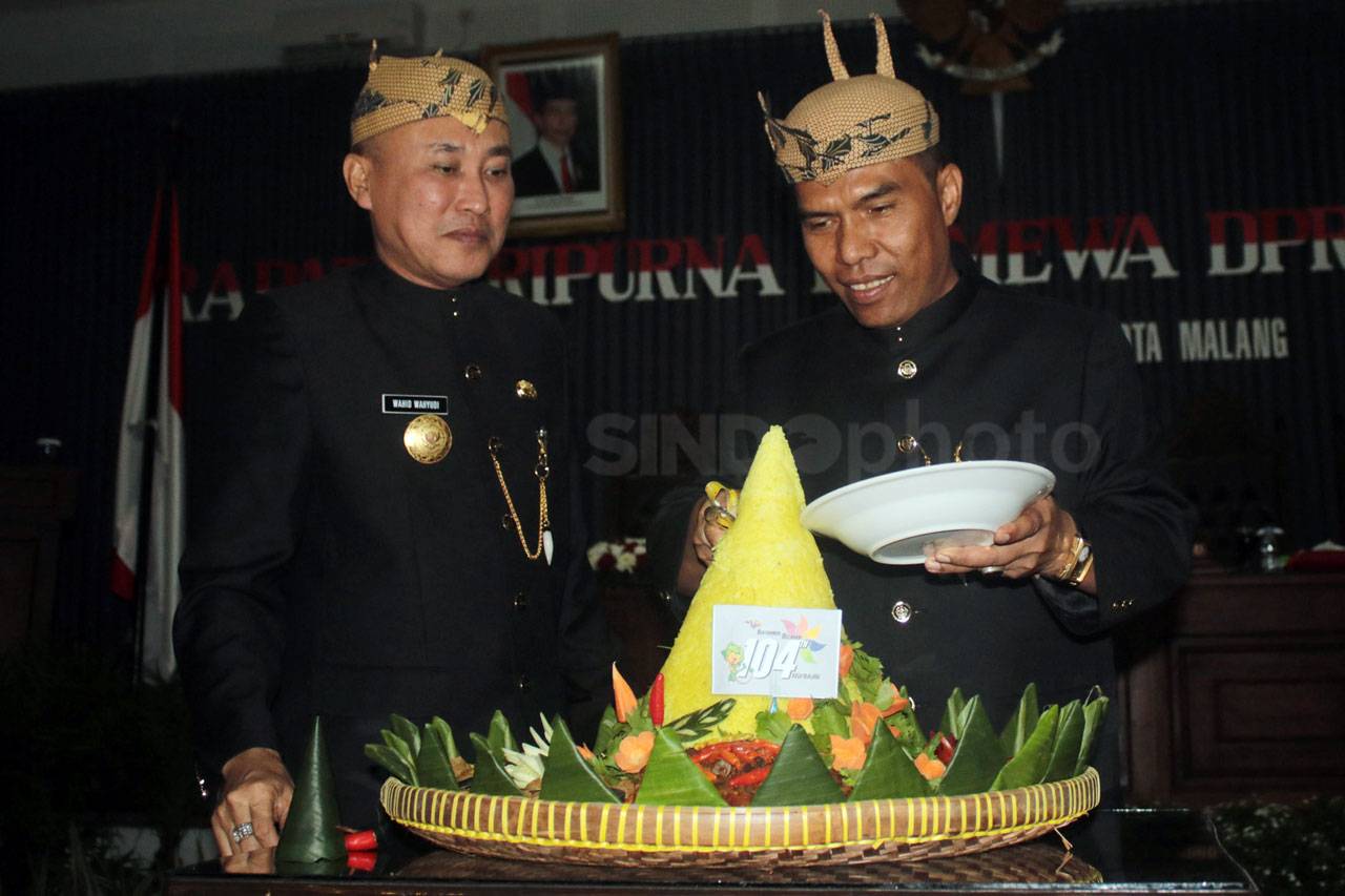 Berstatus Tersangka,...