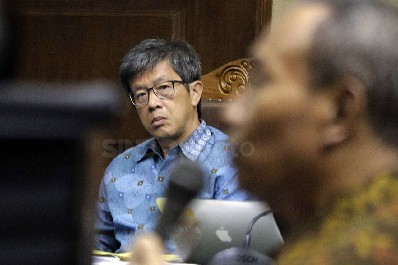 Sidang Kasus E-KTP,...