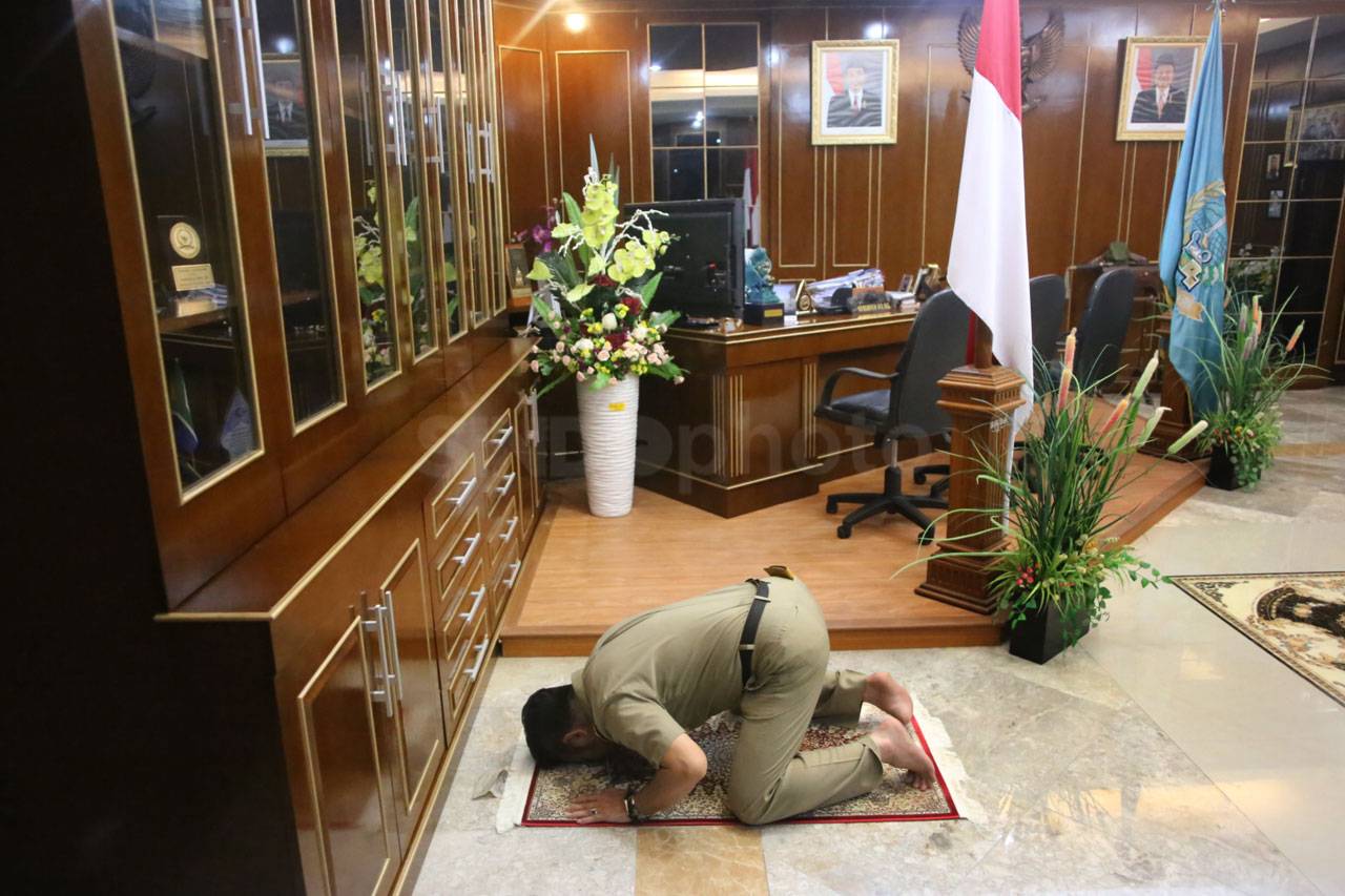 Masa Jabatan Gubernur...