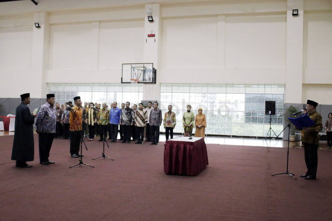 Ketua KPK Lantik Deputi...