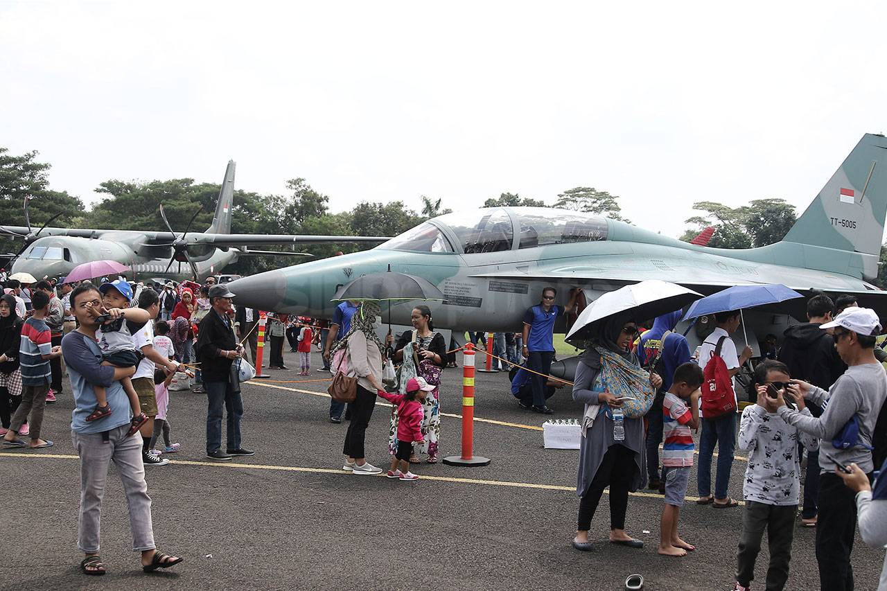 TNI AU Gelar Pesta Rakyat...