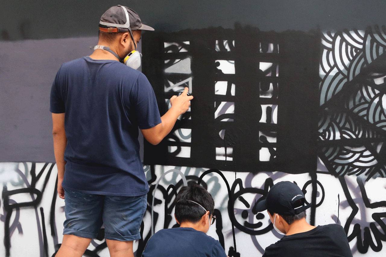 Workshop Seni Mural...