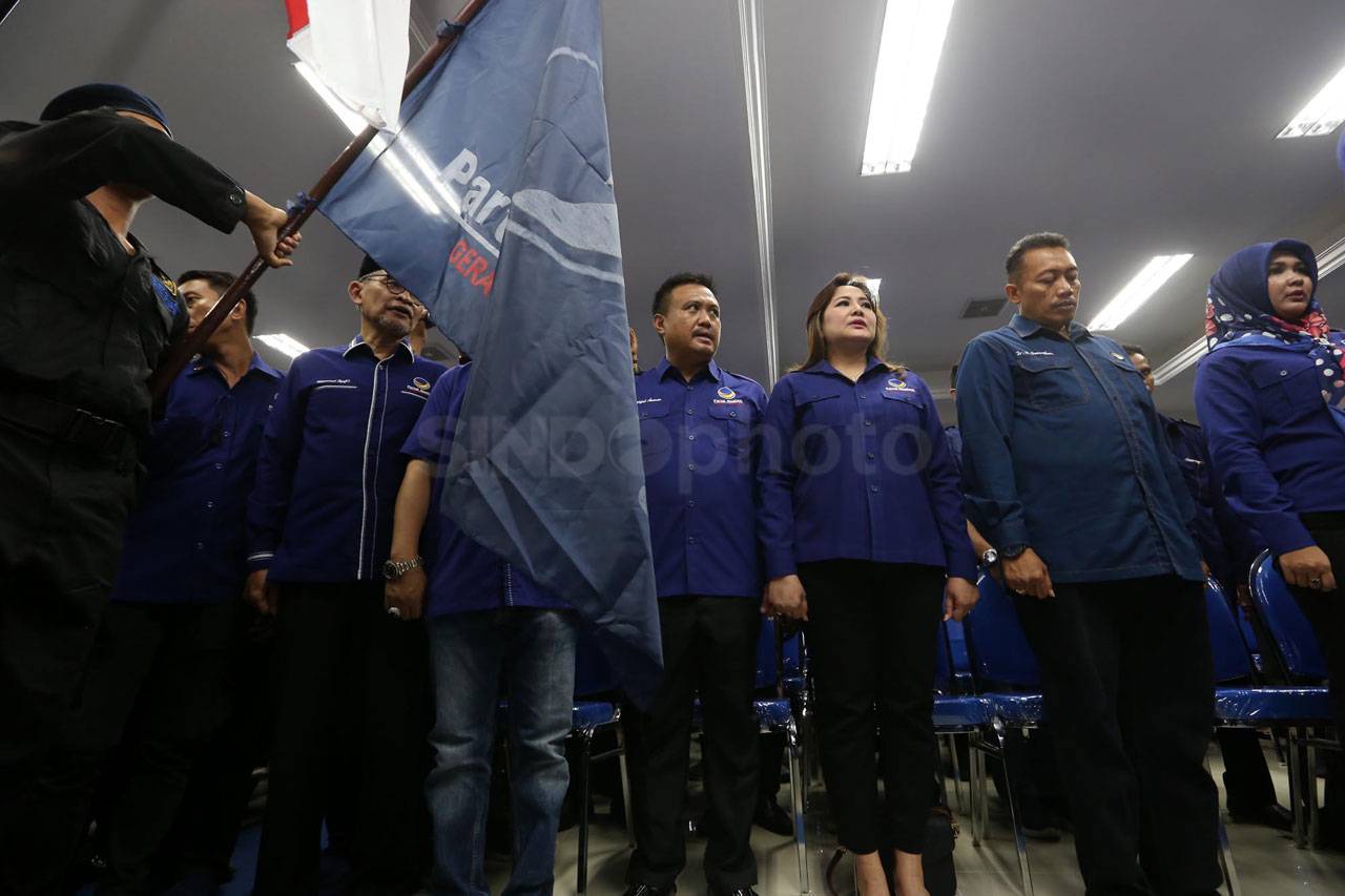 Surya Paloh Hadiri Pelantikan...
