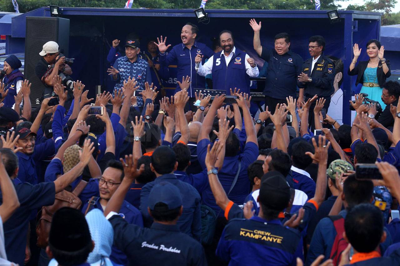 Partai Nasdem Luncurkan...