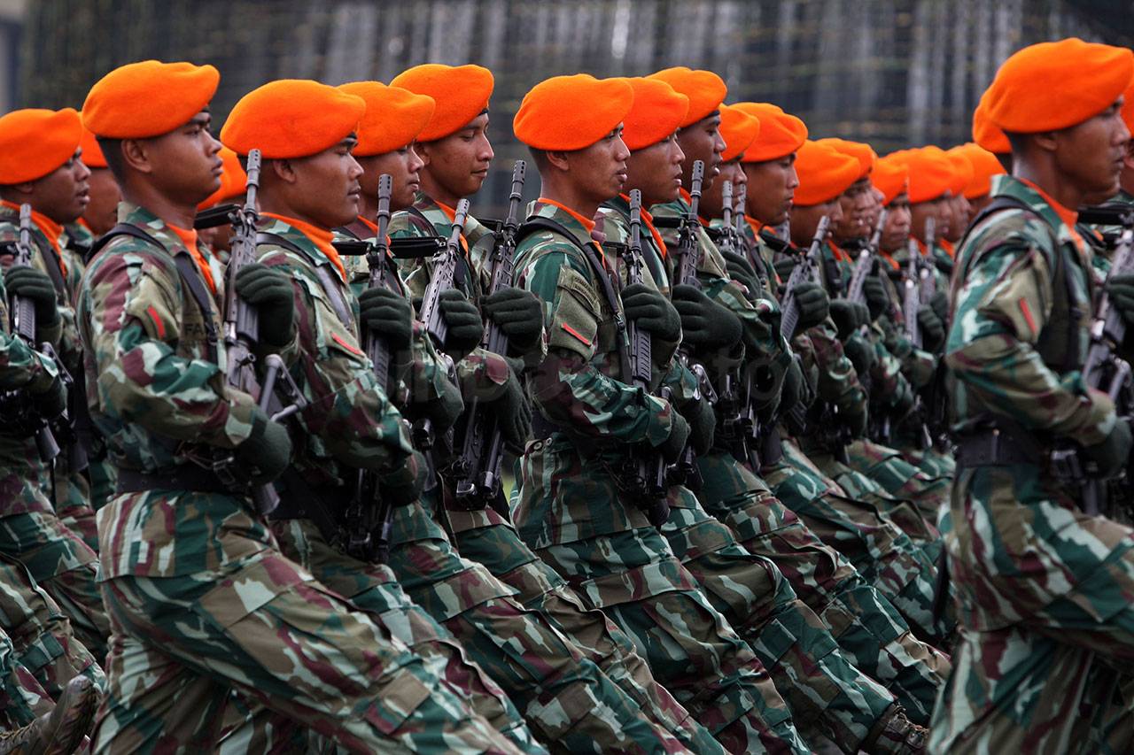 Puncak HUT ke-72 TNI...