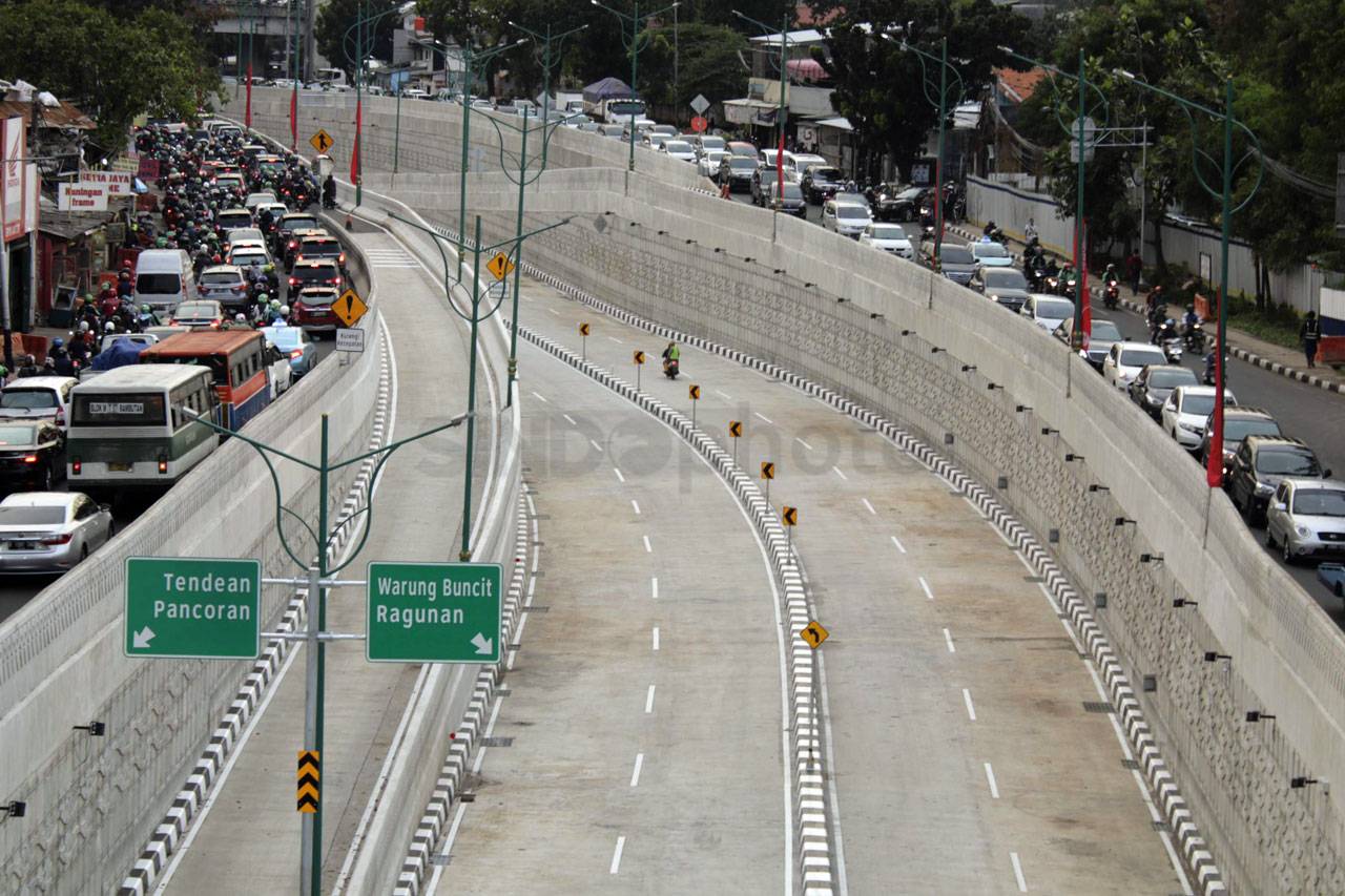 Underpass Mampang-Kuningan...