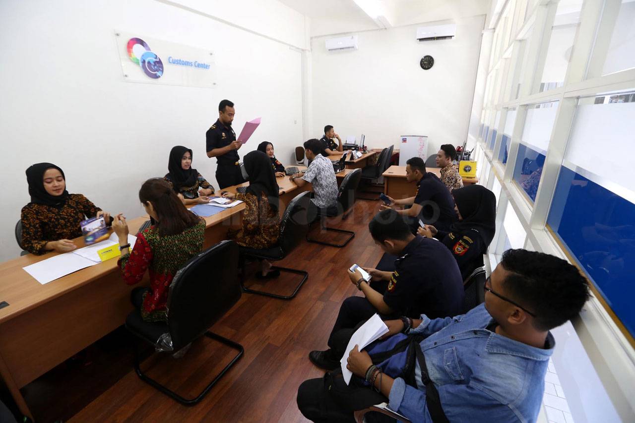 Pertama di Indonesia,...