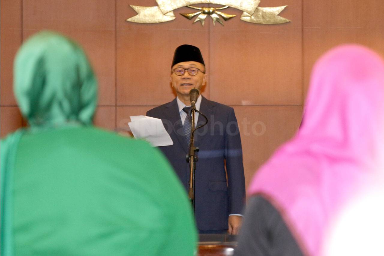 Zulkifli Hasan Lantik...