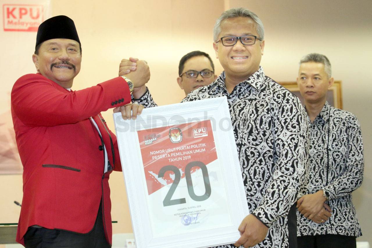 Dengan Nomor Urut 20,...
