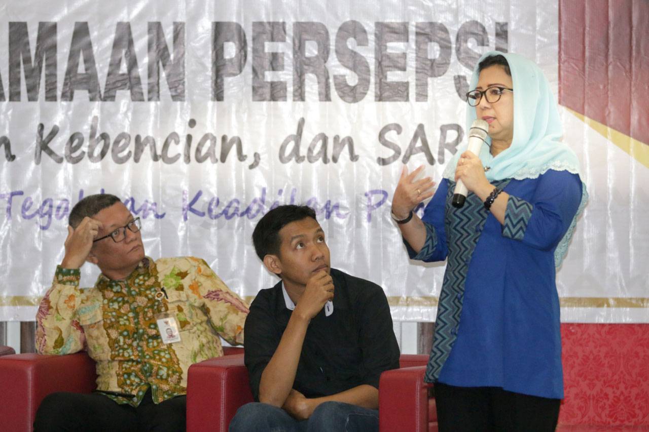 Peran Media dalam Melawan...
