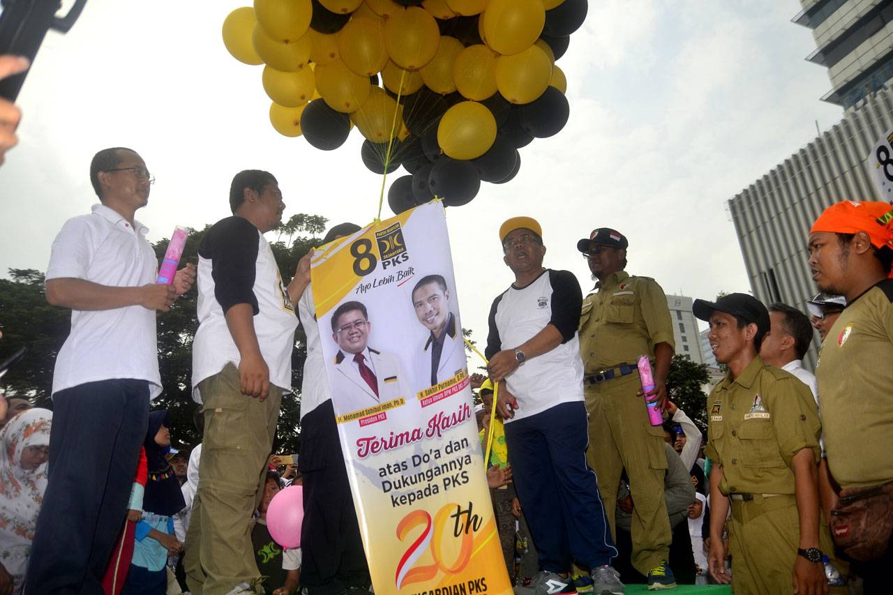 Jalan Sehat Gebyar Milad...