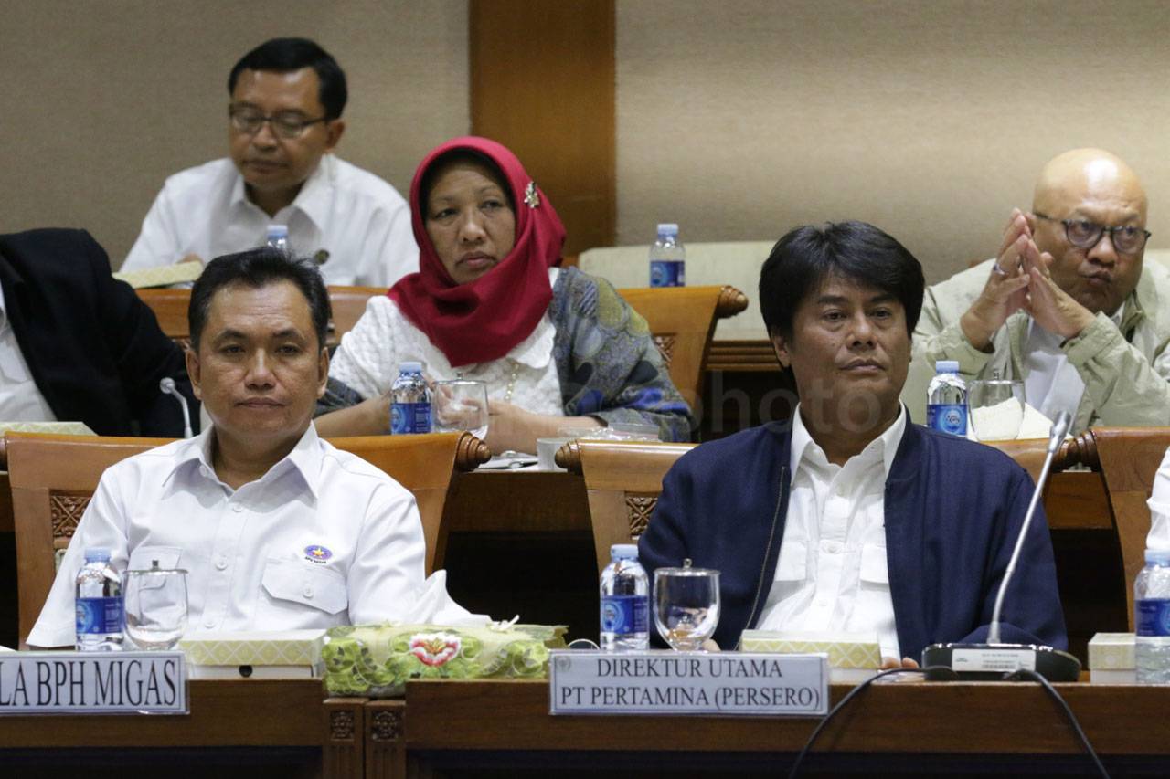DPR Panggil Menteri...