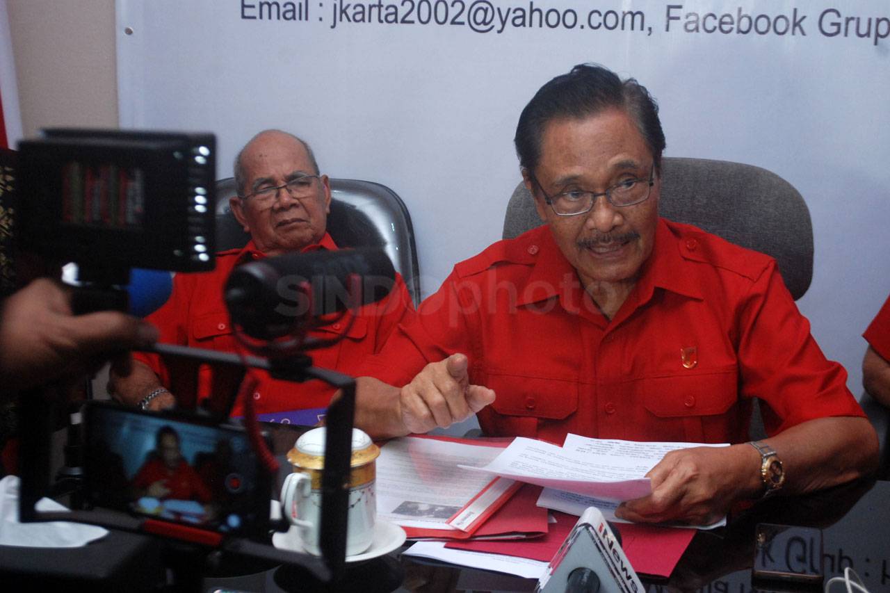 Haris Sudarno Sikapi...