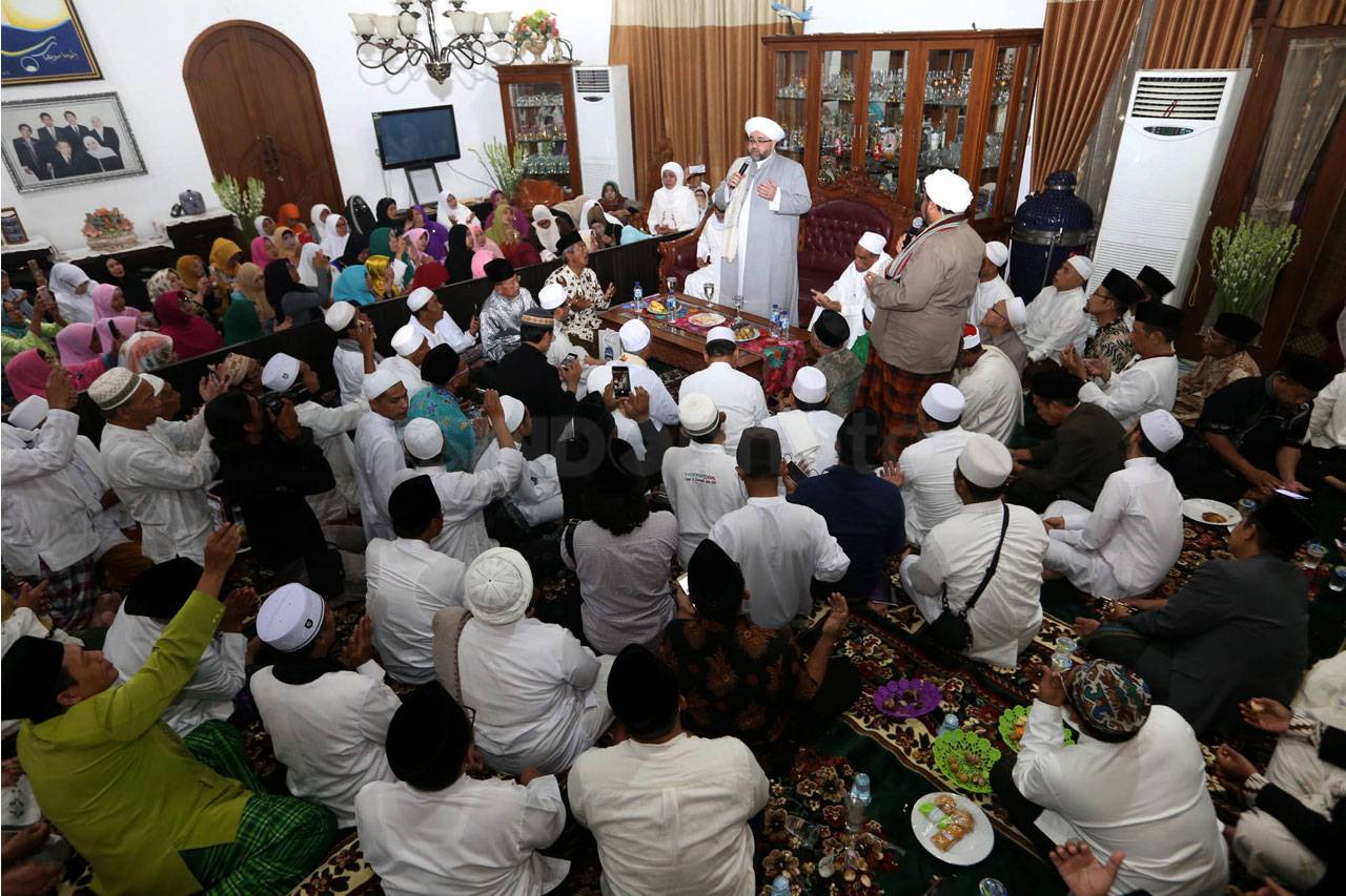 Cicit Syekh Abdul Qodir...