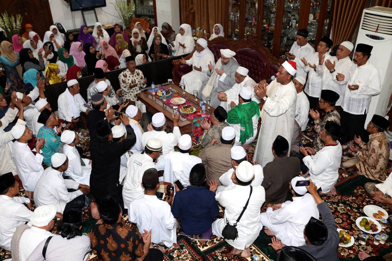 Cicit Syekh Abdul Qodir...