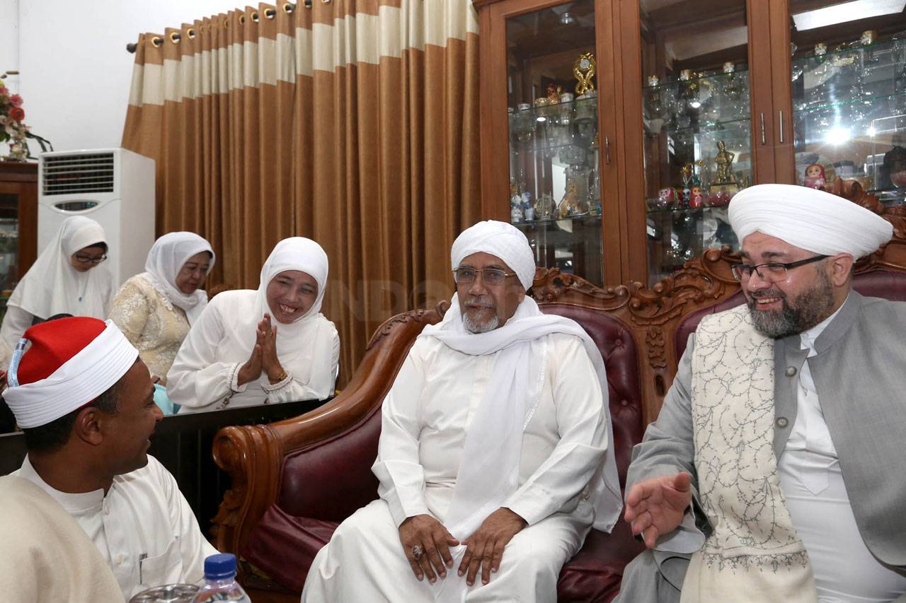 Cicit Syekh Abdul Qodir...